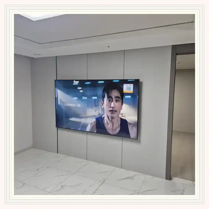 벽걸이TV 거치대 참고 사진 · 상봉타워 설치 조건
